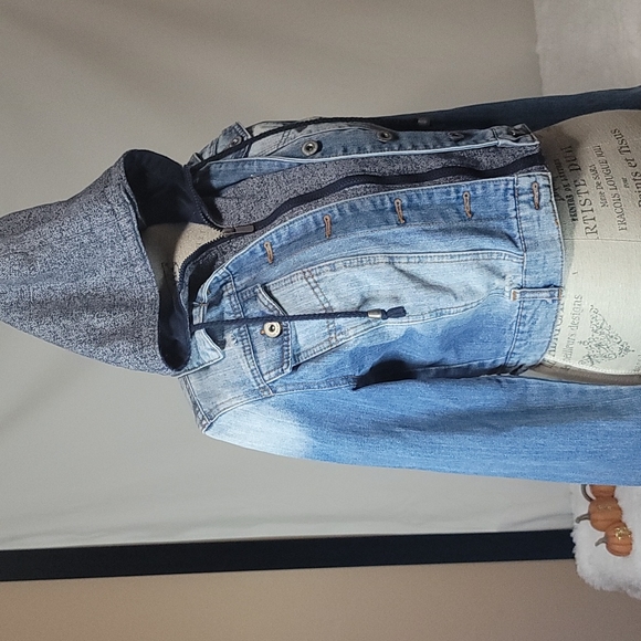 Womens Denim Jacket - Picture 3 of 3
